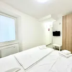 Mini 아파트 피란